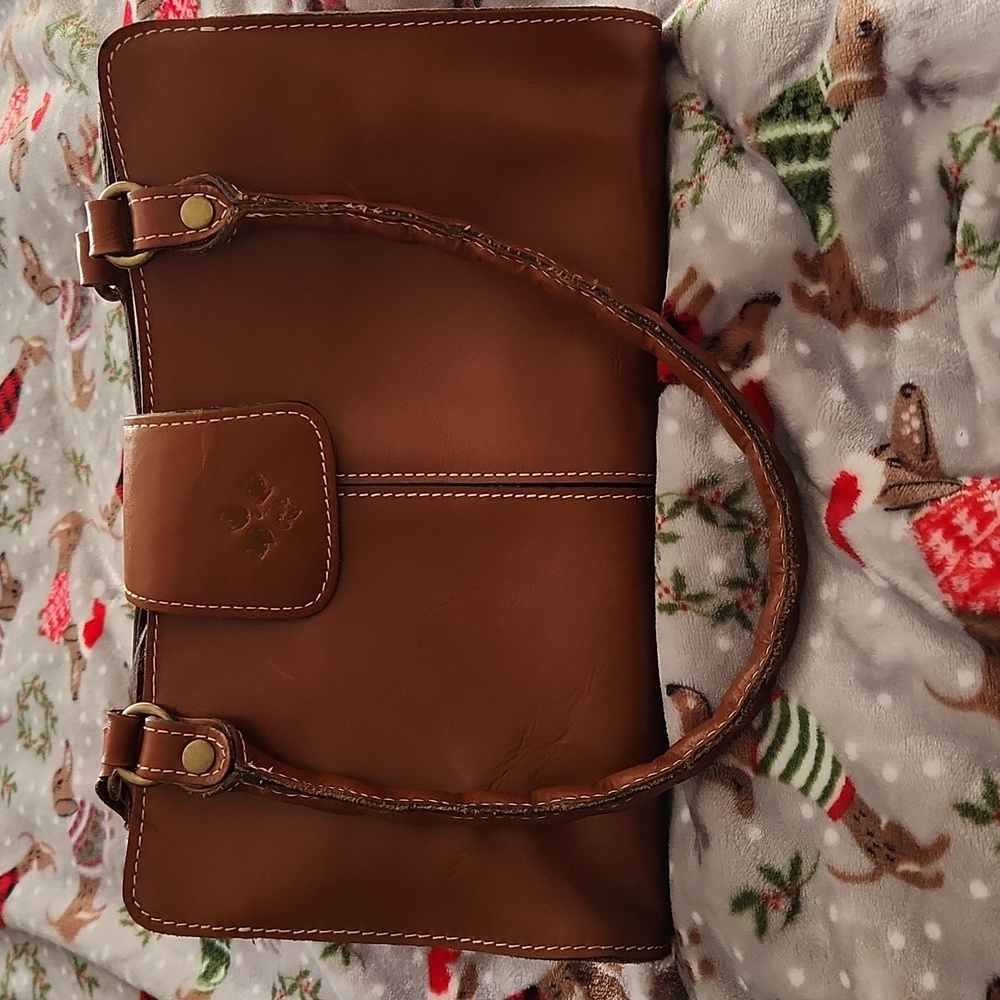 Patricia Nash brown bag, no stains, a few scuff marks shown in pics.